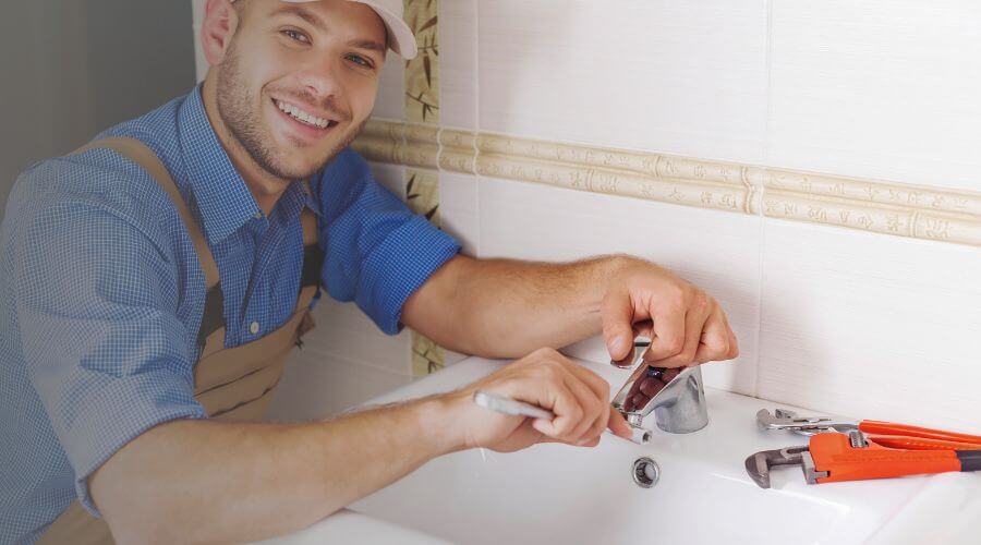 Handle or spout repair in Stephenson, MI